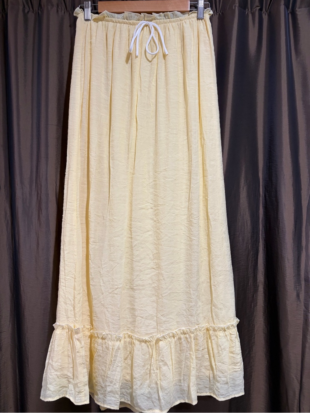 Thirty/Thirty Light Yellow Drawstring Ruffle Hem Maxi Skirt/ Size Small